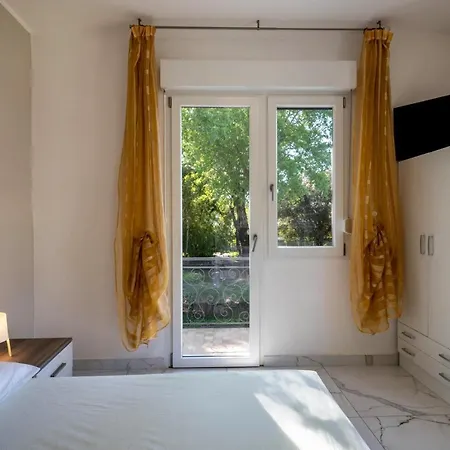 Residenza Maja 4 ビビオーネ